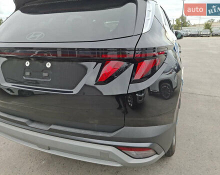 Чорний Хендай Туксон, об'ємом двигуна 2.5 л та пробігом 7 тис. км за 28000 $, фото 6 на Automoto.ua