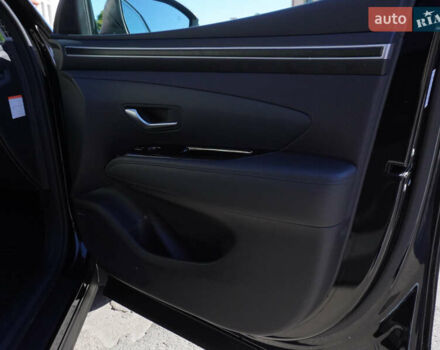 Черный Хендай Туксон, объемом двигателя 1.6 л и пробегом 13 тыс. км за 35300 $, фото 23 на Automoto.ua