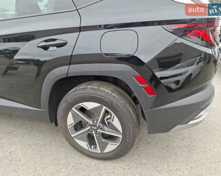 Чорний Хендай Туксон, об'ємом двигуна 2.5 л та пробігом 7 тис. км за 28000 $, фото 11 на Automoto.ua