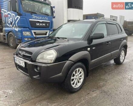 Чорний Хендай Туксон, об'ємом двигуна 1.99 л та пробігом 204 тис. км за 6100 $, фото 1 на Automoto.ua