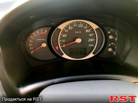 Черный Хендай Туксон, объемом двигателя 2 л и пробегом 253 тыс. км за 7600 $, фото 1 на Automoto.ua