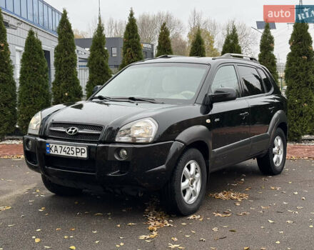 Чорний Хендай Туксон, об'ємом двигуна 2.66 л та пробігом 220 тис. км за 6350 $, фото 1 на Automoto.ua