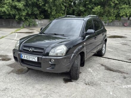 Хендай Туксон 2005 в Киеве на Automoto.ua Черный Хендай Туксон, объемом двигателя 2 л и пробегом 290 тыс. км за 5500 $, фото 1 на Automoto.ua