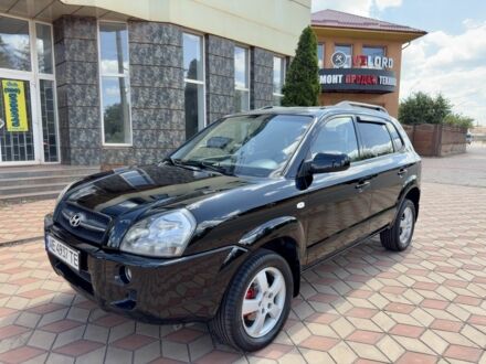 Хендай Туксон 2005 в Кривом Роге на Automoto.ua Черный Хендай Туксон, объемом двигателя 2 л и пробегом 226 тыс. км за 7000 $, фото 1 на Automoto.ua