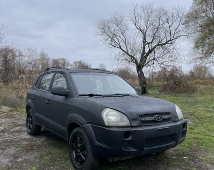 Чорний Хендай Туксон, об'ємом двигуна 2 л та пробігом 320 тис. км за 3000 $, фото 1 на Automoto.ua