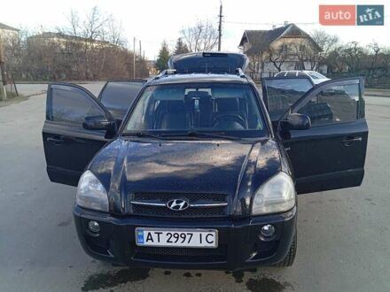 Хендай Туксон 2005 у Калуше на Automoto.ua Чорний Хендай Туксон, об'ємом двигуна 1.98 л та пробігом 244 тис. км за 6200 $, фото 1 на Automoto.ua