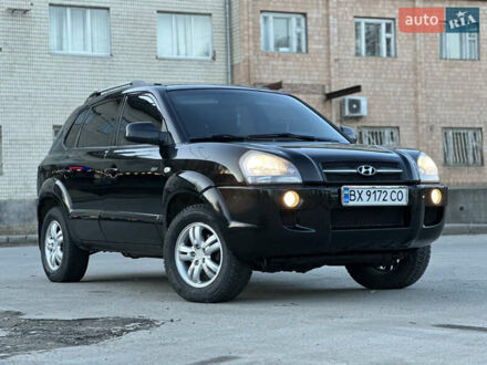 Хендай Туксон 2005 в Хмельницком на Automoto.ua Черный Хендай Туксон, объемом двигателя 2 л и пробегом 245 тыс. км за 7800 $, фото 1 на Automoto.ua