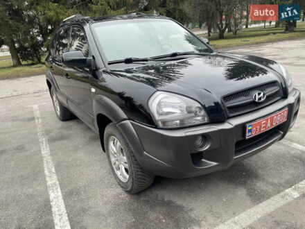 Хендай Туксон 2005 в Житомире на Automoto.ua Черный Хендай Туксон, объемом двигателя 2 л и пробегом 218 тыс. км за 5800 $, фото 1 на Automoto.ua
