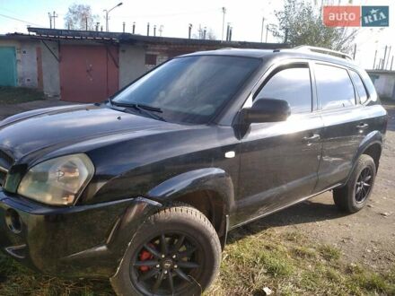 Хендай Туксон 2005 в Стрые на Automoto.ua Черный Хендай Туксон, объемом двигателя 2 л и пробегом 200 тыс. км за 6200 $, фото 1 на Automoto.ua