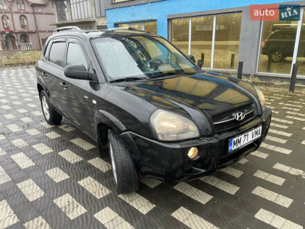 Хендай Туксон 2005 у Тячеве на Automoto.ua Чорний Хендай Туксон, об'ємом двигуна 2 л та пробігом 250 тис. км за 3500 $, фото 1 на Automoto.ua