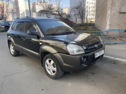 Хендай Туксон 2005 в Киеве на Automoto.ua Черный Хендай Туксон, объемом двигателя 2 л и пробегом 222 тыс. км за 5800 $, фото 1 на Automoto.ua