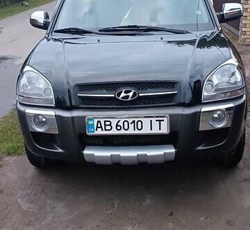 Хендай Туксон 2006 в Гайсине на Automoto.ua Черный Хендай Туксон, объемом двигателя 1.98 л и пробегом 124 тыс. км за 8000 $, фото 1 на Automoto.ua