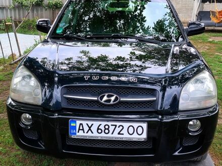 Хендай Туксон 2006 в Павлограде на Automoto.ua Черный Хендай Туксон, объемом двигателя 2 л и пробегом 266 тыс. км за 8500 $, фото 1 на Automoto.ua