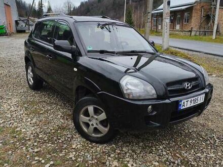Черный Хендай Туксон, объемом двигателя 2 л и пробегом 271 тыс. км за 6599 $, фото 1 на Automoto.ua