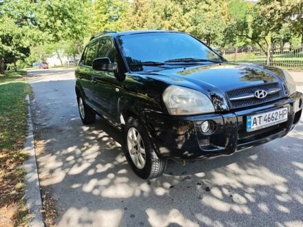 Чорний Хендай Туксон, об'ємом двигуна 2 л та пробігом 247 тис. км за 6300 $, фото 1 на Automoto.ua