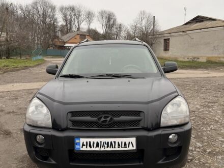 Чорний Хендай Туксон, об'ємом двигуна 0 л та пробігом 320 тис. км за 6100 $, фото 1 на Automoto.ua
