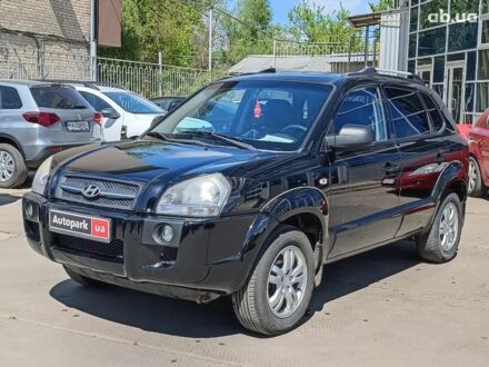 Хендай Туксон 2006 в Харькове на Automoto.ua Черный Хендай Туксон, объемом двигателя 2 л и пробегом 217 тыс. км за 7690 $, фото 1 на Automoto.ua