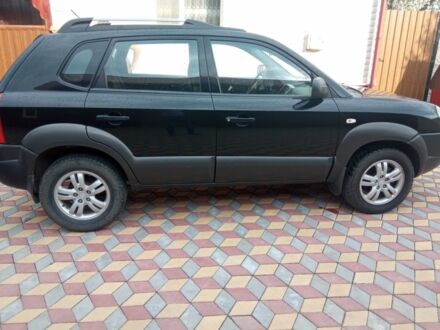 Хендай Туксон 2006 в Корце на Automoto.ua Черный Хендай Туксон, объемом двигателя 2 л и пробегом 170 тыс. км за 7000 $, фото 1 на Automoto.ua