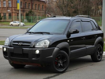 Черный Хендай Туксон, объемом двигателя 2.7 л и пробегом 217 тыс. км за 8600 $, фото 1 на Automoto.ua