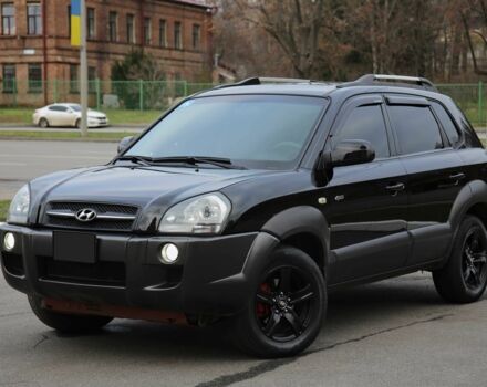 Черный Хендай Туксон, объемом двигателя 2.7 л и пробегом 217 тыс. км за 8600 $, фото 1 на Automoto.ua