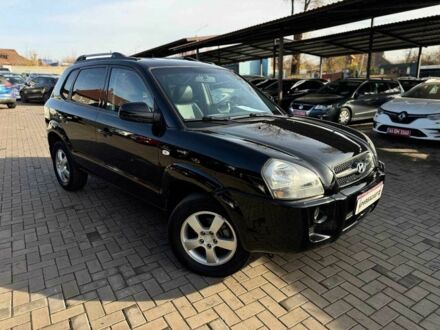 Черный Хендай Туксон, объемом двигателя 2 л и пробегом 207 тыс. км за 8000 $, фото 1 на Automoto.ua