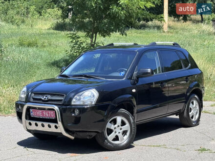 Хендай Туксон 2006 в Полтаве на Automoto.ua Черный Хендай Туксон, объемом двигателя 2 л и пробегом 179 тыс. км за 7999 $, фото 1 на Automoto.ua