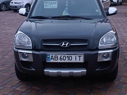 Черный Хендай Туксон, объемом двигателя 2 л и пробегом 124 тыс. км за 7200 $, фото 1 на Automoto.ua