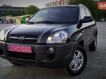 Хендай Туксон 2006 в Кременчуге на Automoto.ua Черный Хендай Туксон, объемом двигателя 2 л и пробегом 183 тыс. км за 8400 $, фото 1 на Automoto.ua