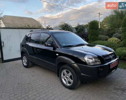 Чорний Хендай Туксон, об'ємом двигуна 1.98 л та пробігом 223 тис. км за 7750 $, фото 1 на Automoto.ua