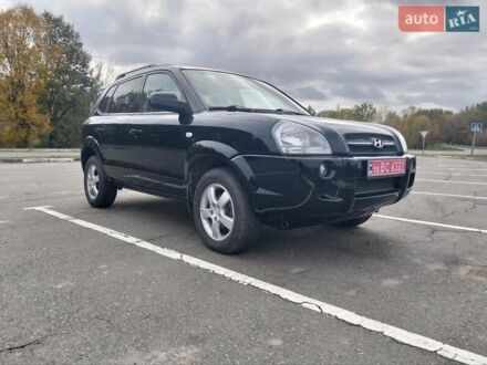 Хендай Туксон 2006 в Конотопе на Automoto.ua Черный Хендай Туксон, объемом двигателя 2 л и пробегом 127 тыс. км за 7590 $, фото 1 на Automoto.ua