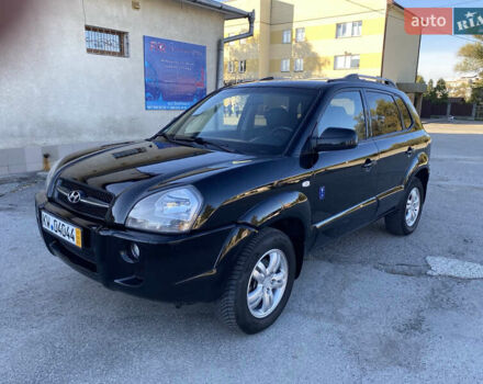 Чорний Хендай Туксон, об'ємом двигуна 0 л та пробігом 207 тис. км за 6800 $, фото 1 на Automoto.ua