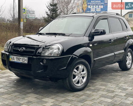 Черный Хендай Туксон, объемом двигателя 2 л и пробегом 180 тыс. км за 7700 $, фото 1 на Automoto.ua