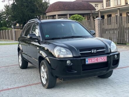 Хендай Туксон 2007 в Староконстантинов на Automoto.ua Черный Хендай Туксон, объемом двигателя 2 л и пробегом 250 тыс. км за 7950 $, фото 1 на Automoto.ua