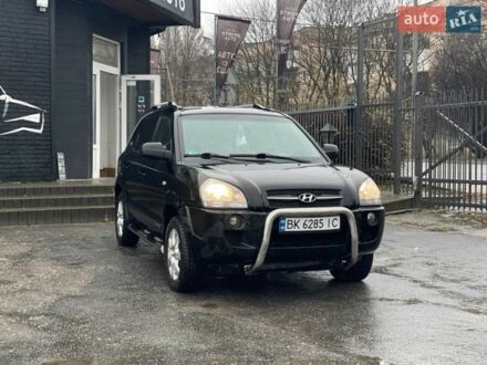 Хендай Туксон 2007 у Тернополі на Automoto.ua Чорний Хендай Туксон, об'ємом двигуна 2 л та пробігом 298 тис. км за 6999 $, фото 1 на Automoto.ua
