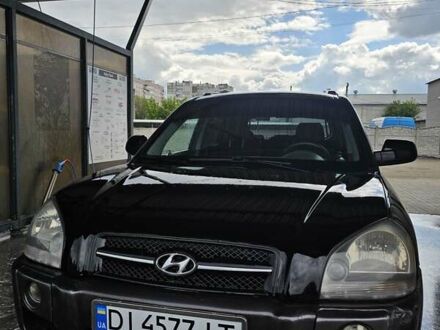 Хендай Туксон 2007 у Дніпро (Дніпропетровську) на Automoto.ua Чорний Хендай Туксон, об'ємом двигуна 2 л та пробігом 268 тис. км за 7800 $, фото 1 на Automoto.ua