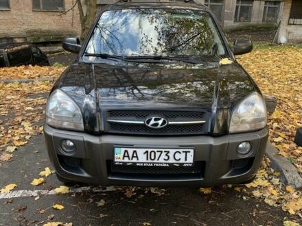 Хендай Туксон 2007 в Киеве на Automoto.ua Черный Хендай Туксон, объемом двигателя 2 л и пробегом 408 тыс. км за 6000 $, фото 1 на Automoto.ua