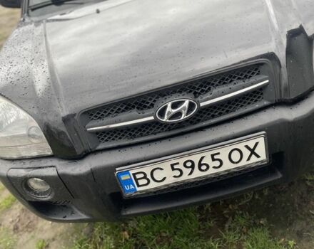 Чорний Хендай Туксон, об'ємом двигуна 2 л та пробігом 230 тис. км за 5999 $, фото 1 на Automoto.ua