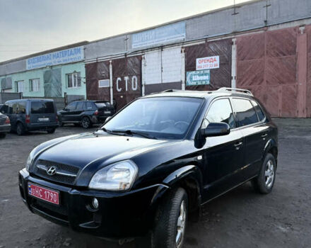 Чорний Хендай Туксон, об'ємом двигуна 1.98 л та пробігом 230 тис. км за 7750 $, фото 1 на Automoto.ua