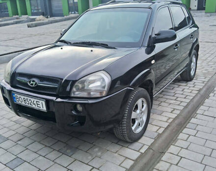 Чорний Хендай Туксон, об'ємом двигуна 2 л та пробігом 220 тис. км за 7700 $, фото 1 на Automoto.ua