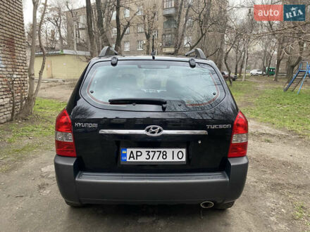 Чорний Хендай Туксон, об'ємом двигуна 1.98 л та пробігом 232 тис. км за 8300 $, фото 1 на Automoto.ua