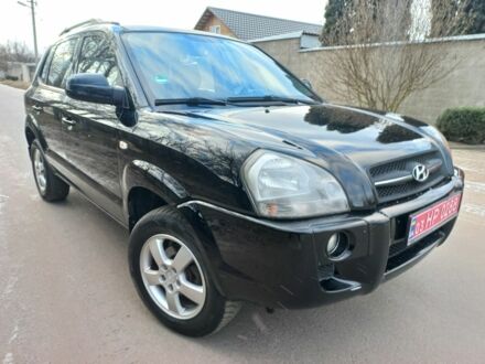 Черный Хендай Туксон, объемом двигателя 0 л и пробегом 246 тыс. км за 8550 $, фото 1 на Automoto.ua