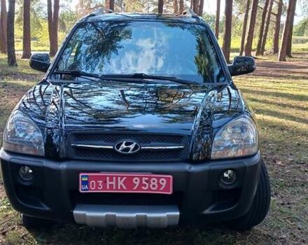 Чорний Хендай Туксон, об'ємом двигуна 1.98 л та пробігом 235 тис. км за 7700 $, фото 1 на Automoto.ua