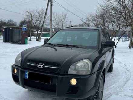 Черный Хендай Туксон, объемом двигателя 0 л и пробегом 224 тыс. км за 7800 $, фото 1 на Automoto.ua