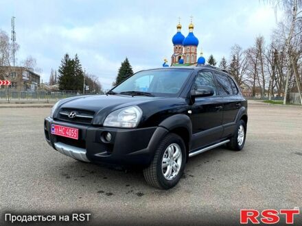 Хендай Туксон 2007 в Первомайском на Automoto.ua Черный Хендай Туксон, объемом двигателя 20 л и пробегом 171 тыс. км за 7950 $, фото 1 на Automoto.ua