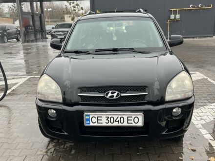 Черный Хендай Туксон, объемом двигателя 2 л и пробегом 177 тыс. км за 8500 $, фото 1 на Automoto.ua