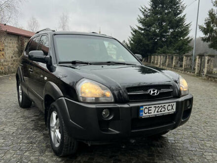 Чорний Хендай Туксон, об'ємом двигуна 1.98 л та пробігом 155 тис. км за 8750 $, фото 1 на Automoto.ua