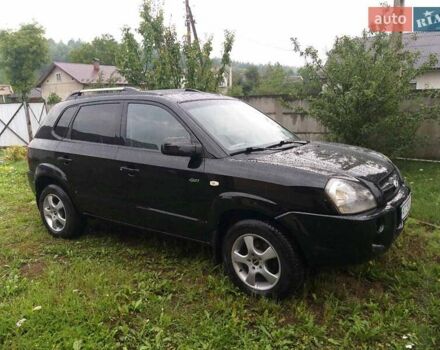 Чорний Хендай Туксон, об'ємом двигуна 1.99 л та пробігом 181 тис. км за 8150 $, фото 1 на Automoto.ua