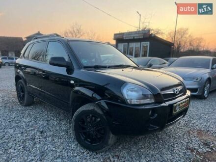 Хендай Туксон 2008 у Коломые на Automoto.ua Чорний Хендай Туксон, об'ємом двигуна 1.98 л та пробігом 225 тис. км за 7499 $, фото 1 на Automoto.ua