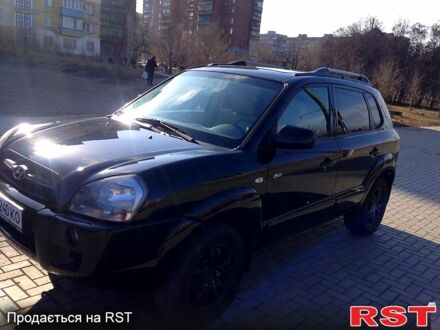 Хендай Туксон 2008 у Києві на Automoto.ua Чорний Хендай Туксон, об'ємом двигуна 2 л та пробігом 240 тис. км за 8000 $, фото 1 на Automoto.ua