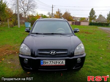 Чорний Хендай Туксон, об'ємом двигуна 2 л та пробігом 130 тис. км за 8800 $, фото 1 на Automoto.ua